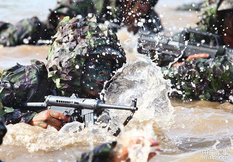 Тренировки элитных бойцов в военном округе Шэньяна3