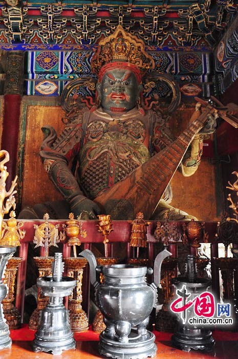 Храм Пунинсы – крупнейший храм тибетского буддизма на севере Китая5
