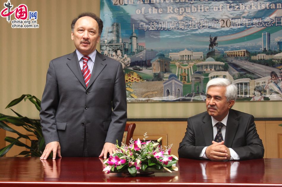 В ходе своего выступления он отметил, что «Дни культуры Узбекистана в Китае» - большое событие, показатель высокого уровня отношений Китая и Узбекистана,