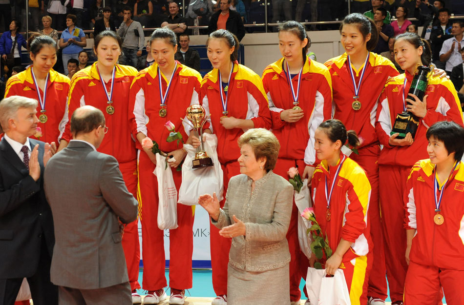 6-дневний турнир по волейболу среди женских сборных на Кубок Б. Ельцина в воскресенье завершился в Екатеринбурге. 