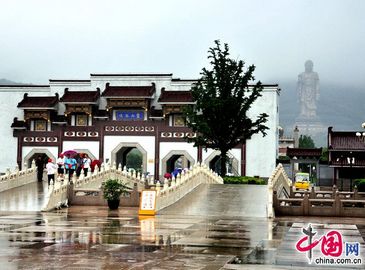 Туристический район Линшань и буддийская культура