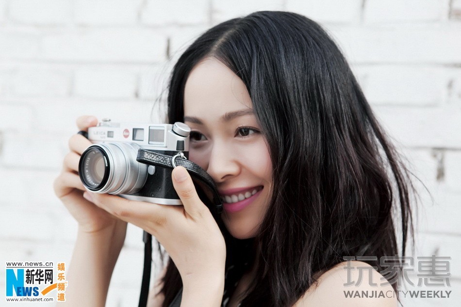 Красавица Цзян Иянь на обложке журнала1