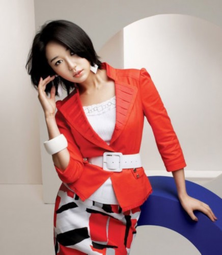 Красивые аксессуары корейской актрисы Юн Ын Хе3