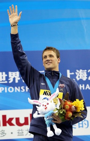 Лохте победил Фелпса и установил мировой рекорд в заплыве на 200 метров вольным стилем