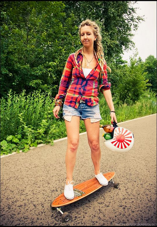 Российские девушки на скейтборде9