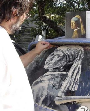 Оригинальная живопись на окнах автомобилей26
