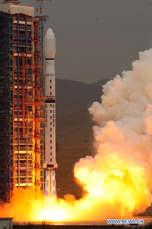 В Китае успешно запущен океанографический спутник 'Хайян-2'2