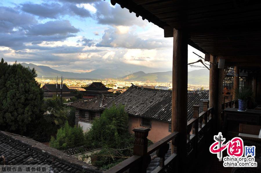 Жилые дома с местной спецификой в древнем городке Лицзян