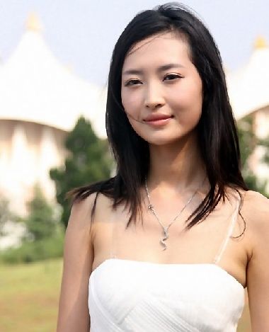 10 самых ярких девушек в кругах шоу-бизнеса Китая