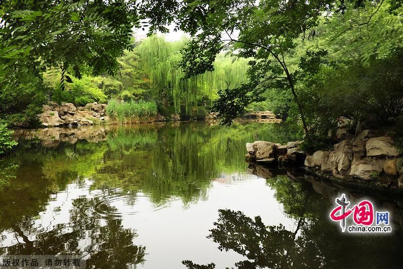 Парк «Баотуцюань» в г. Цзинань провинции Шаньдун