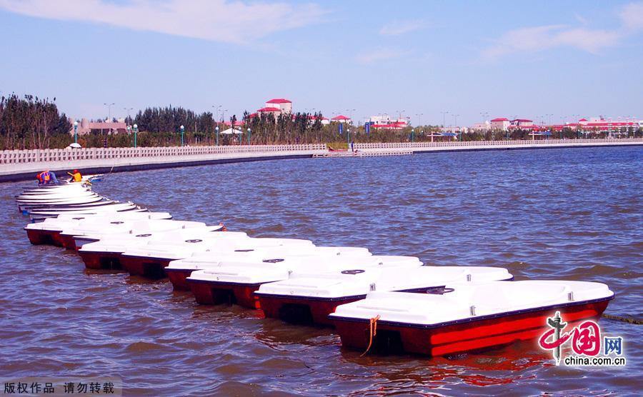 Экологический парк озера Чэнфэнху в Компании по исследованию скважин при нефтяном месторождении «Дацин»