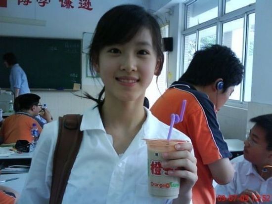 Яркая студентка Университета Цинхуа – Чжан Цзэтянь