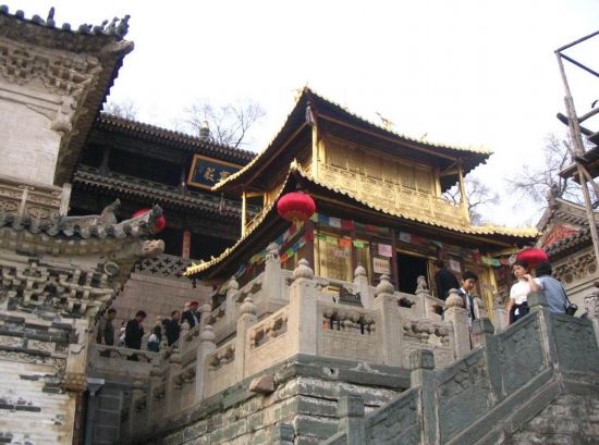 Сколько объектов мирового наследия в Китае? 4