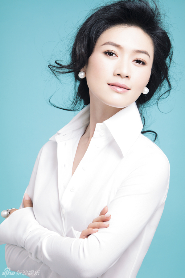 Женственная актриса Тянь Хайжун 