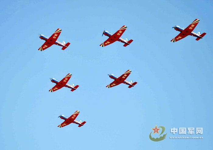 В Китае появились две новые пилотажные группы ВВС НОАК5