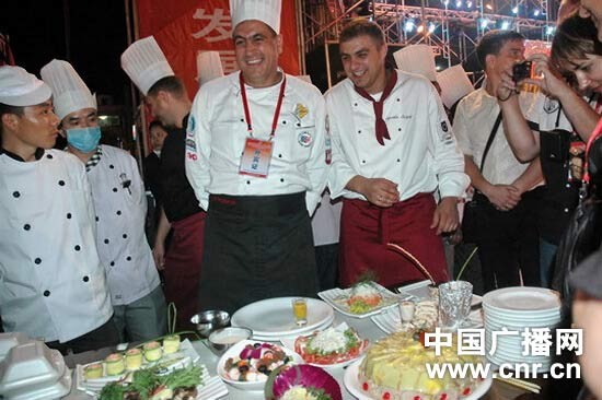 Начался первый Фестиваль деликатесов Китая и России 2