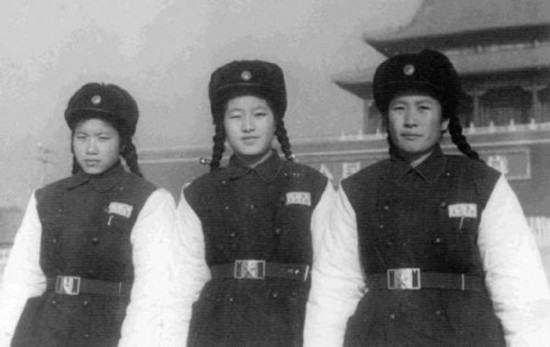 Первые женщины-полицейские в КНР3