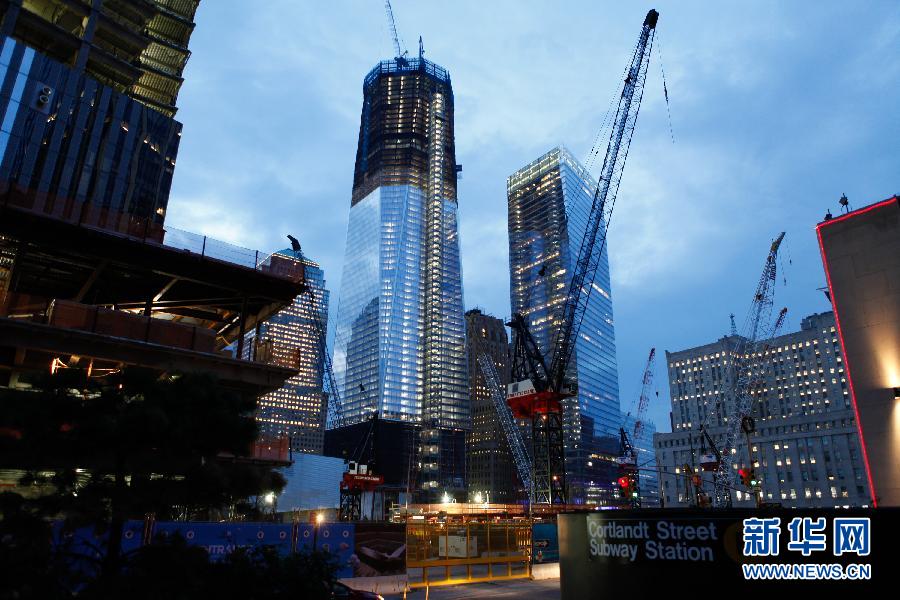 В это воскресенье в Нью-Йорке пройдут траурные мероприятия, приуроченные к десятой годовщине событий 11 сентября 2001 года.