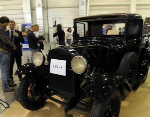 В Москве открылась выставка классических автомобилей