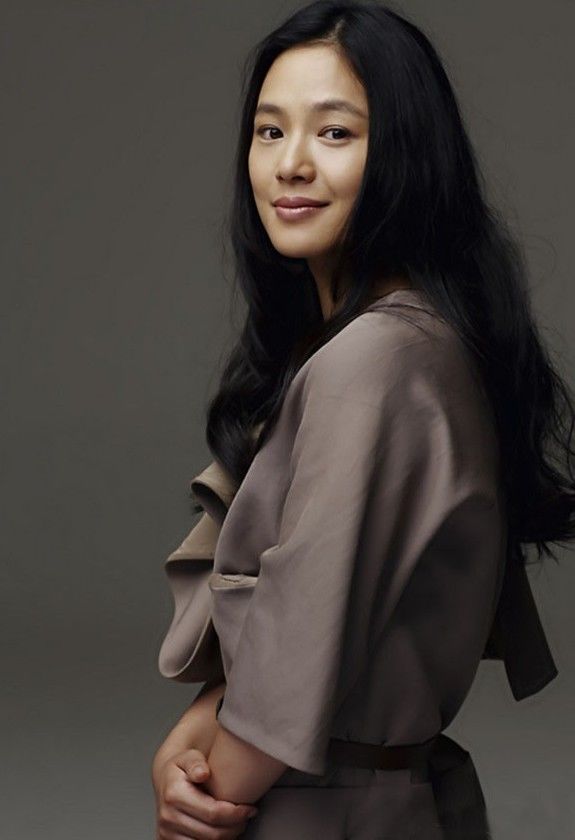 Чжоу Юнь на обложке журнала