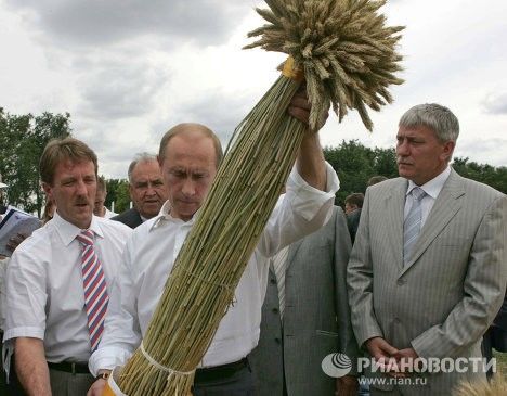 Владимир Путин времен президентства 2000-2008 годов15