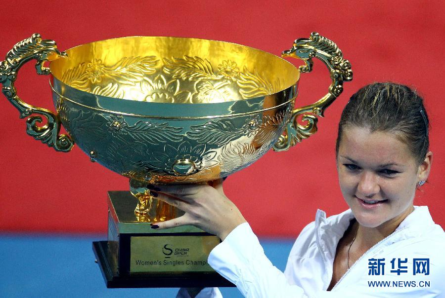 В финальном матче турнира WTA China Open, прошедшем вчера в Пекине, польская теннисистка Агнешка Радваньска победила немку Андреу Петкович со счетом 2:1.