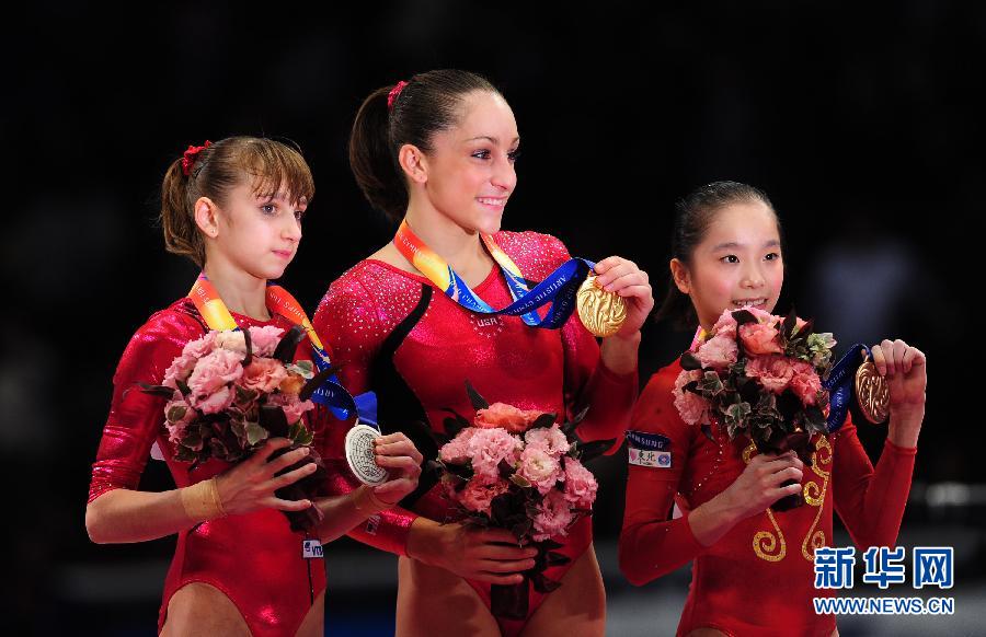 13 октября в Японии состоялся финал соревнований по женскому индивидуальному многоборью в рамках чемпионата мира по спортивной гимнастике. Американская гимнастка Джордин Вибер завоевала «золото», набрав 59.382 балла.