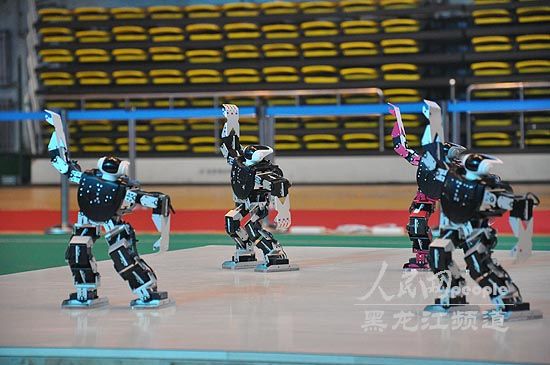 В Харбине прошел китайско-российский студенческий конкурс инноваций в области робототехники 5
