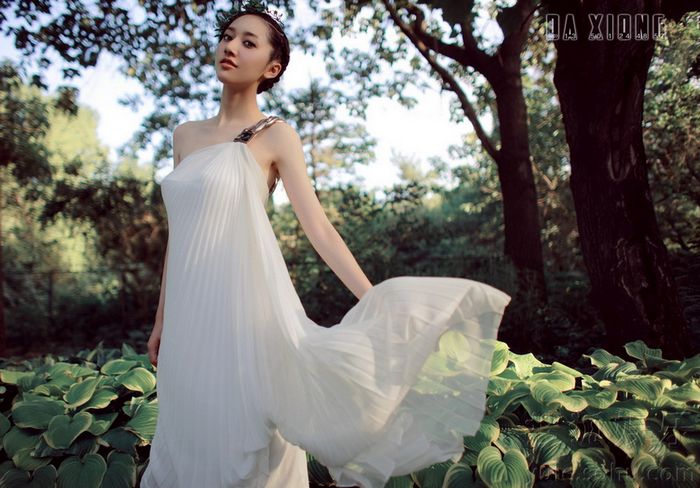 Новые снимки красотки Чжан Шуюань