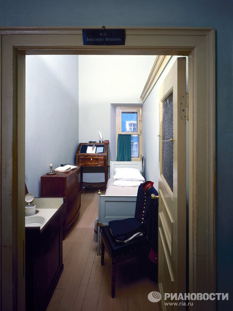 На фото: комната № 14 в Царскосельском лицее, где жил Александр Пушкин.