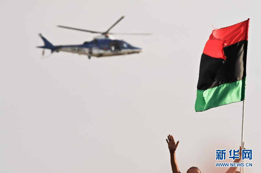 Заместитель главы Переходного национального совета /ПНС/ Ливии Абдель Хафиз Гуга на начавшейся в восточном ливийском городе Бенгази церемонии в честь освобождения Ливии объявил об освобождении всей страны.