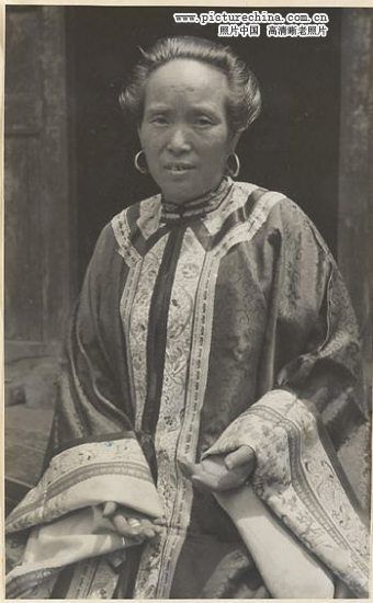 Китай в период 1933-1946 гг. в объективе немецкого фотографа 