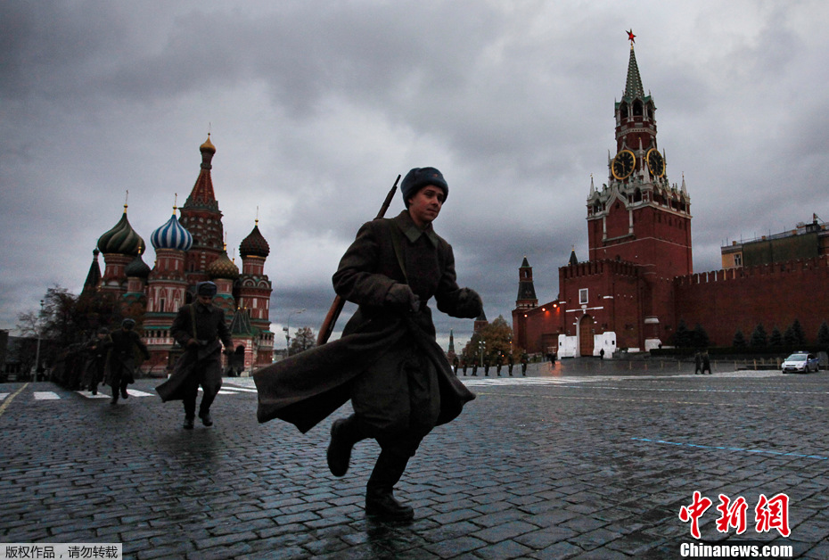 Генеральная репетиция парада на Красной площади в Москве