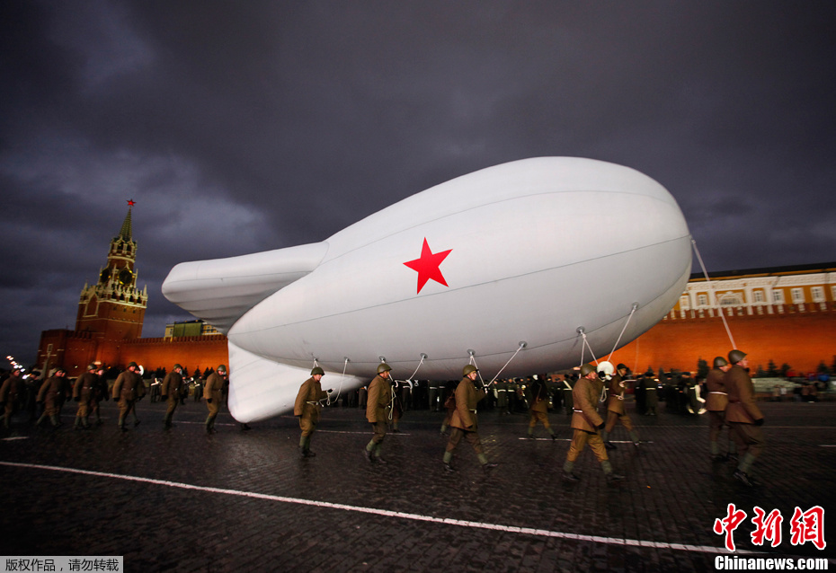 Генеральная репетиция парада на Красной площади в Москве