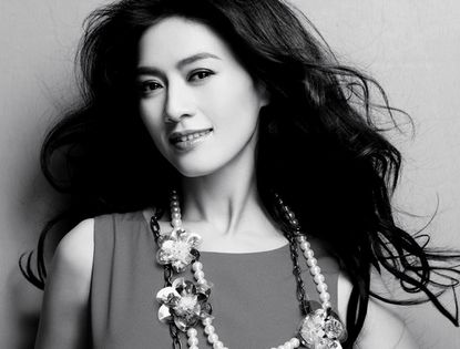 Звезда Тянь Хайжун в черно-белых снимках