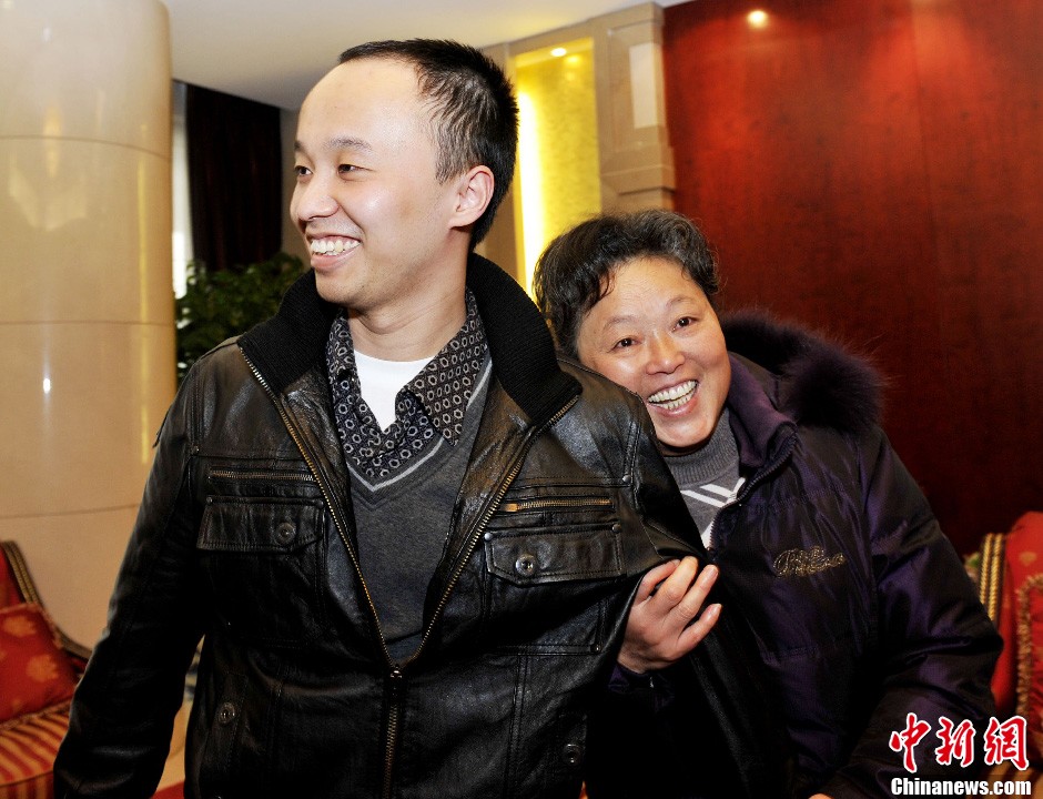 Китайский участник проекта 'Марс-500' Ван Юэ возвратился на родину из России7