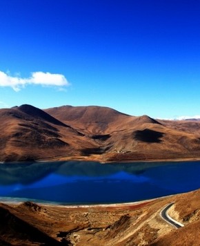 Красивые пейзажи по дороге к Тибету