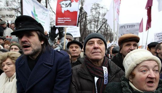 Массовая акция протеста против фальсификаций итогов выборов в России