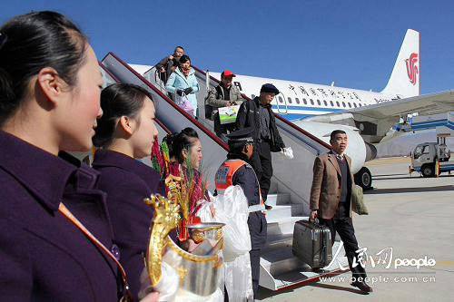 Прямое авиасообщение открылось между Пекином и Лхасой