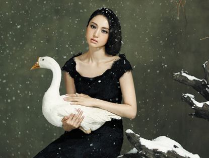 Элегантная актриса Дун Сюань