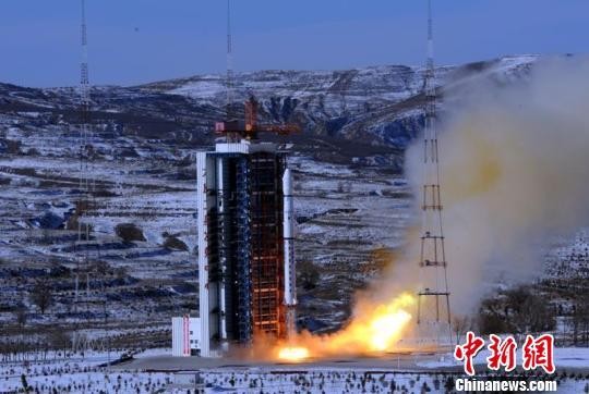 В Китае успешно запущен спутник 'Цзыюань-1-02С' 1