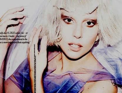 Lady Gaga в журнале《ELLE》
