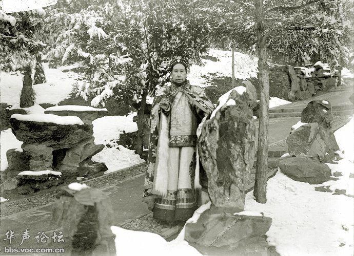 Жизненные фотографии императрицы Цыси в 1903 году