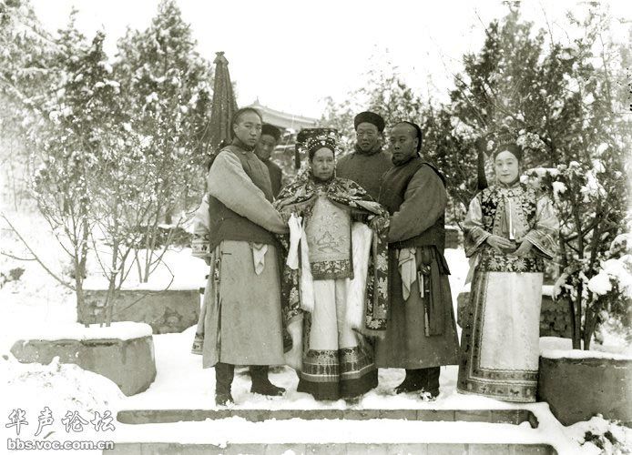 Жизненные фотографии императрицы Цыси в 1903 году