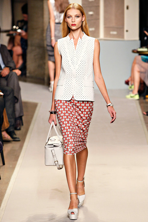 Модная женская одежда на весну-лето 2012 от «Loewe»8