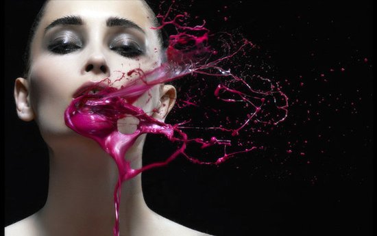 Креативные портреты с помощью цветной жидкости 