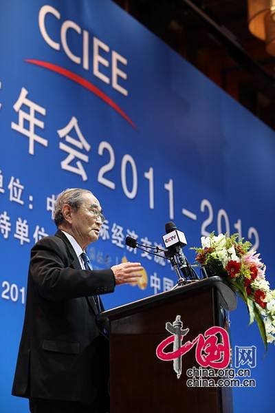 В Пекине состоялось китайское годичное экономическое совещание 2011-2012