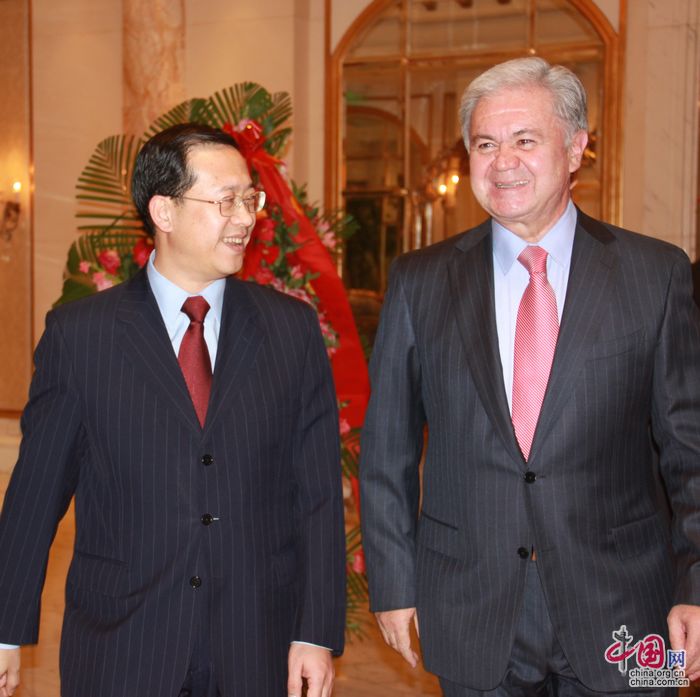 Прием в честь 20-летия дипотношений между КНР и Таджикистаном