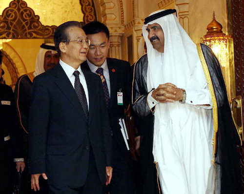 Премьер Госсовета КНР Вэнь Цзябао в среду в Дохе встретился с эмиром государства Катар шейхом Хамадом бен Халифой аль Тани.