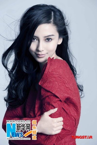 Новогодние снимки звезды Angelababy